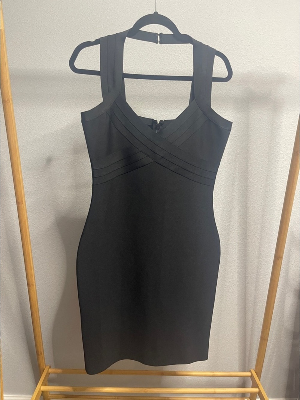 Classic Black Sleeveless V-Neck Mini Dress